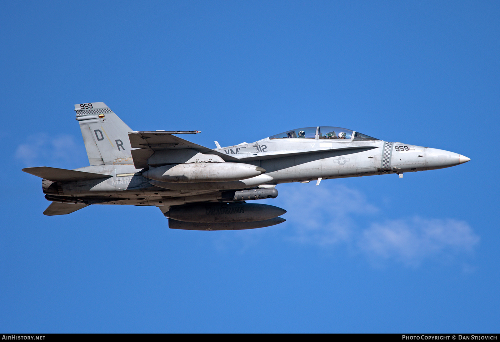 Aircraft Photo of 164959 | McDonnell Douglas F/A-18D Hornet | USA - Marines | AirHistory.net #854384