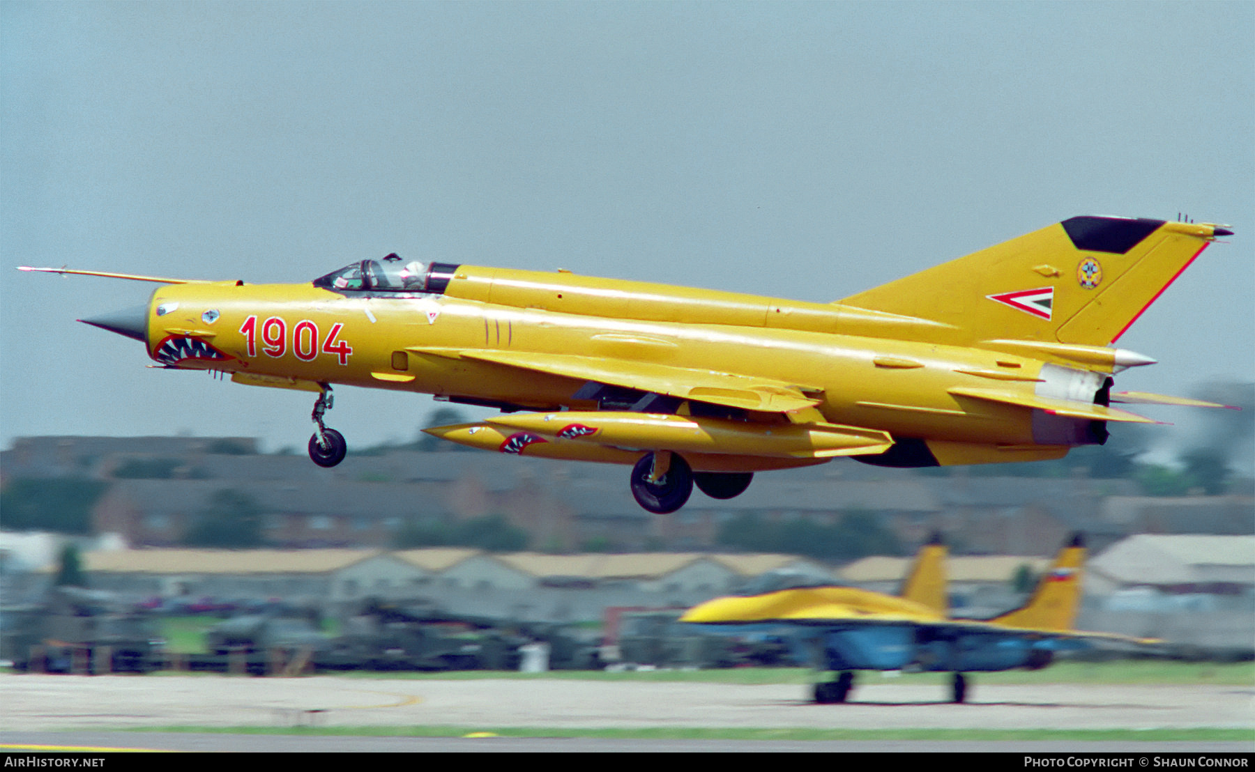 Aircraft Photo of 1904 | Mikoyan-Gurevich MiG-21bis | Hungary - Air Force | AirHistory.net #854410