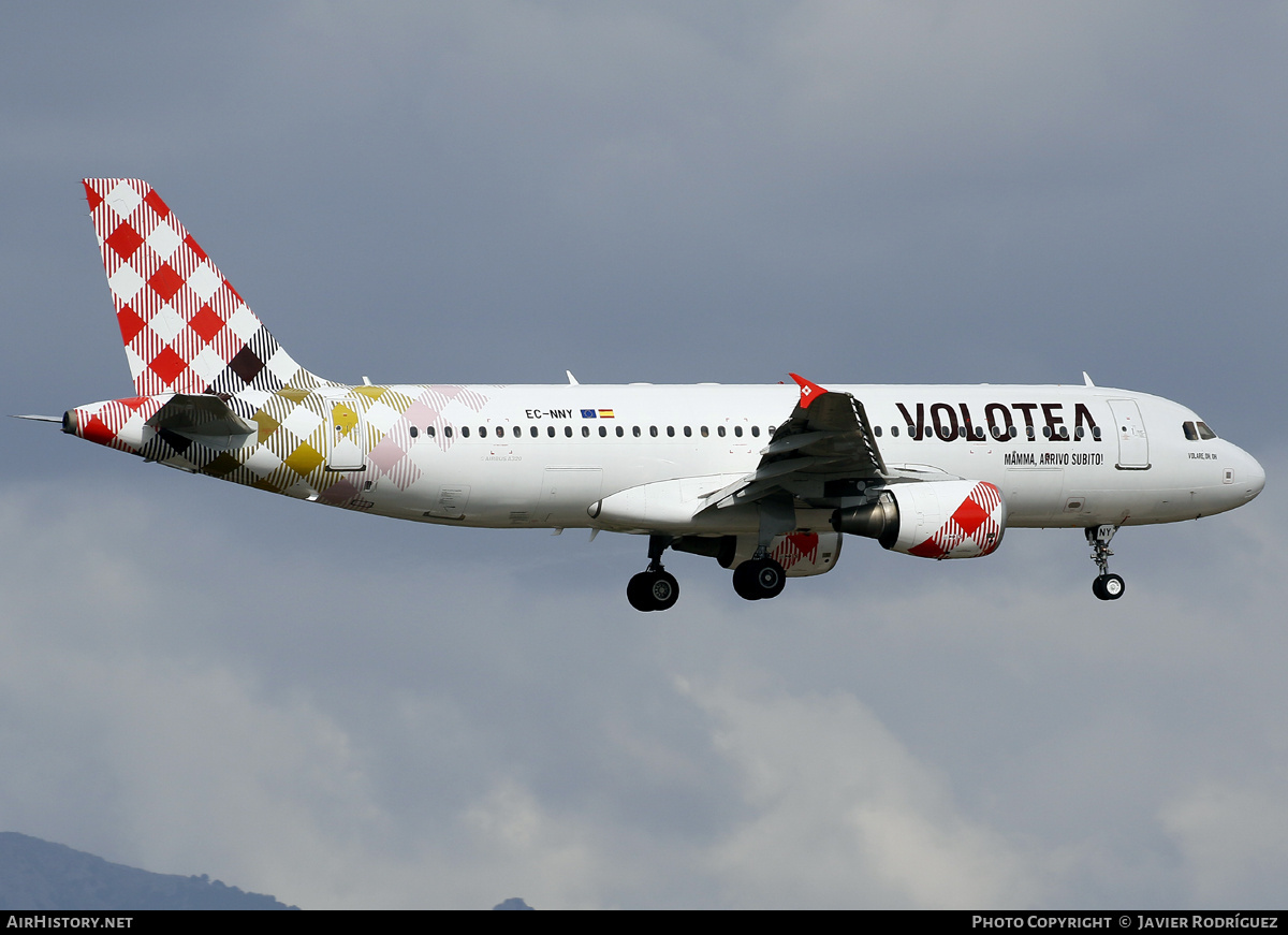 Aircraft Photo of EC-NNY | Airbus A320-214 | Volotea | AirHistory.net #854461