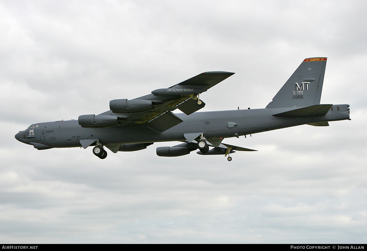 Aircraft Photo of 60-0005 / AF60-005 | Boeing B-52H Stratofortress | USA - Air Force | AirHistory.net #854530