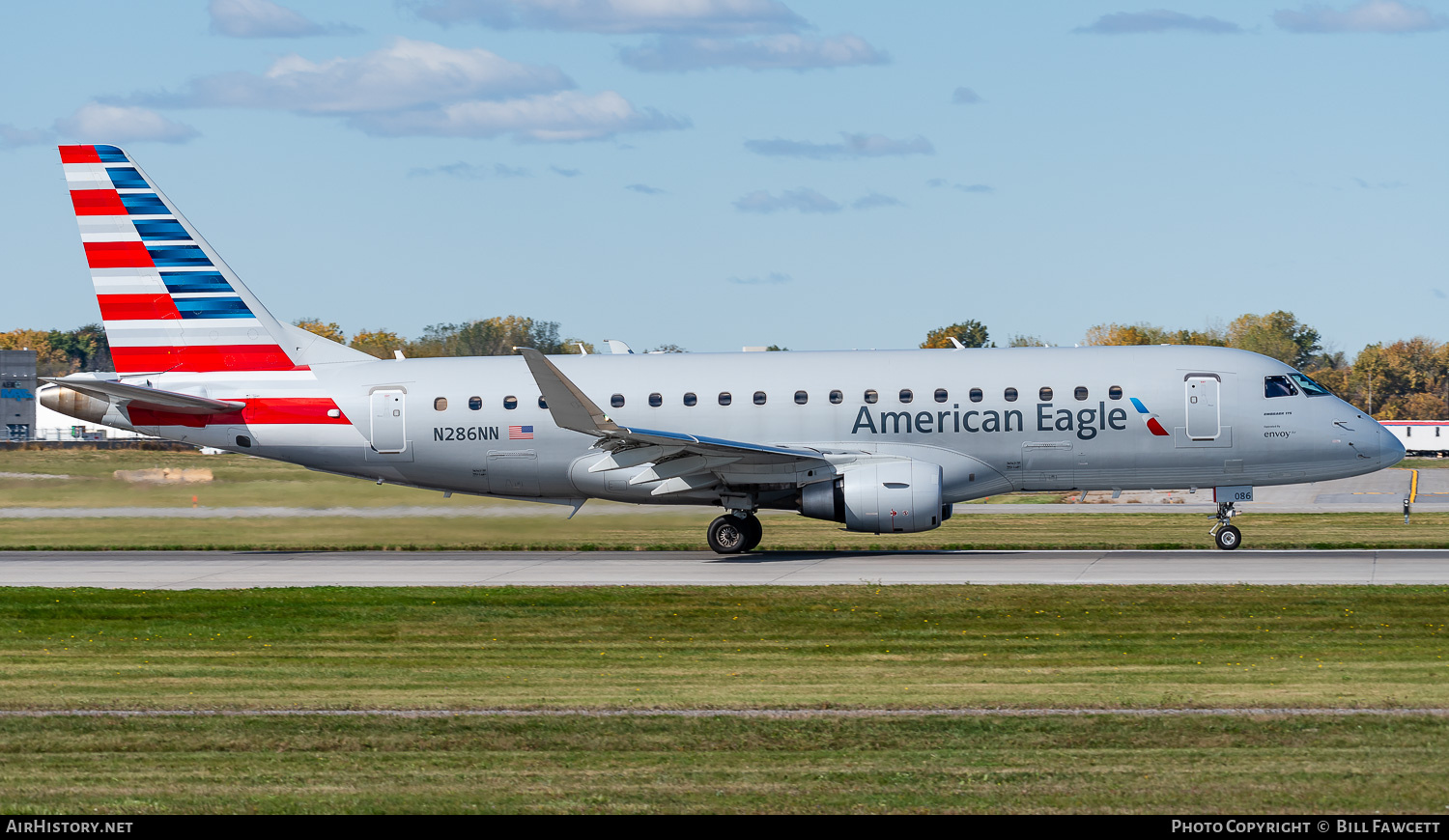 Aircraft Photo of N286NN | Embraer 175LR (ERJ-170-200LR) | American Eagle | AirHistory.net #854580