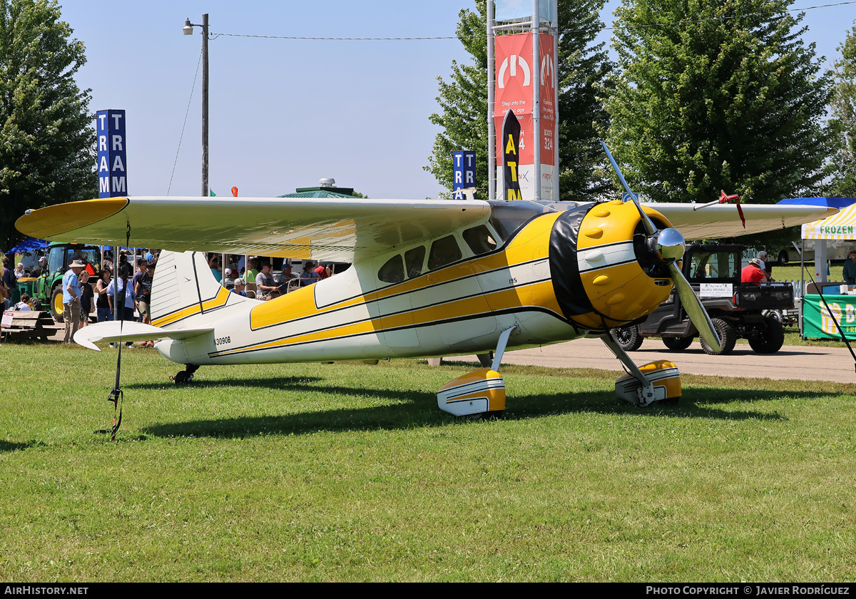 Aircraft Photo of N3090B | Cessna 195B | AirHistory.net #854626