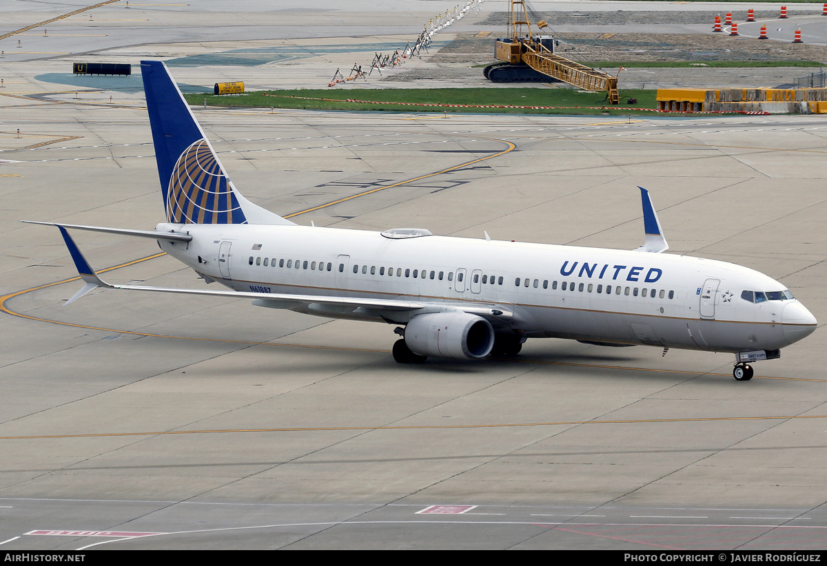 Aircraft Photo of N61887 | Boeing 737-924/ER | United Airlines | AirHistory.net #854629