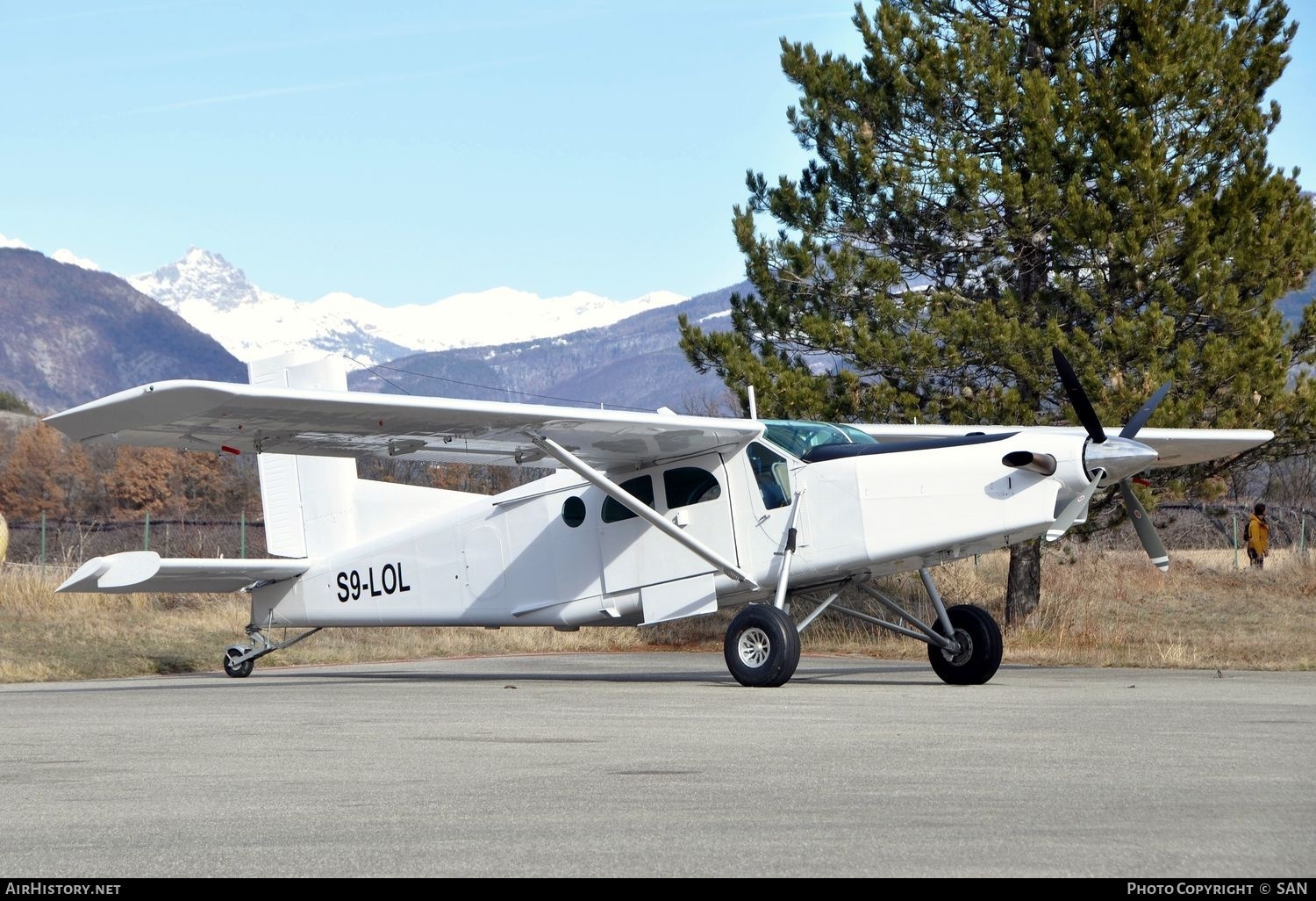 Aircraft Photo of S9-LOL | Pilatus PC-6/B2-H4 Turbo Porter | AirHistory.net #854637