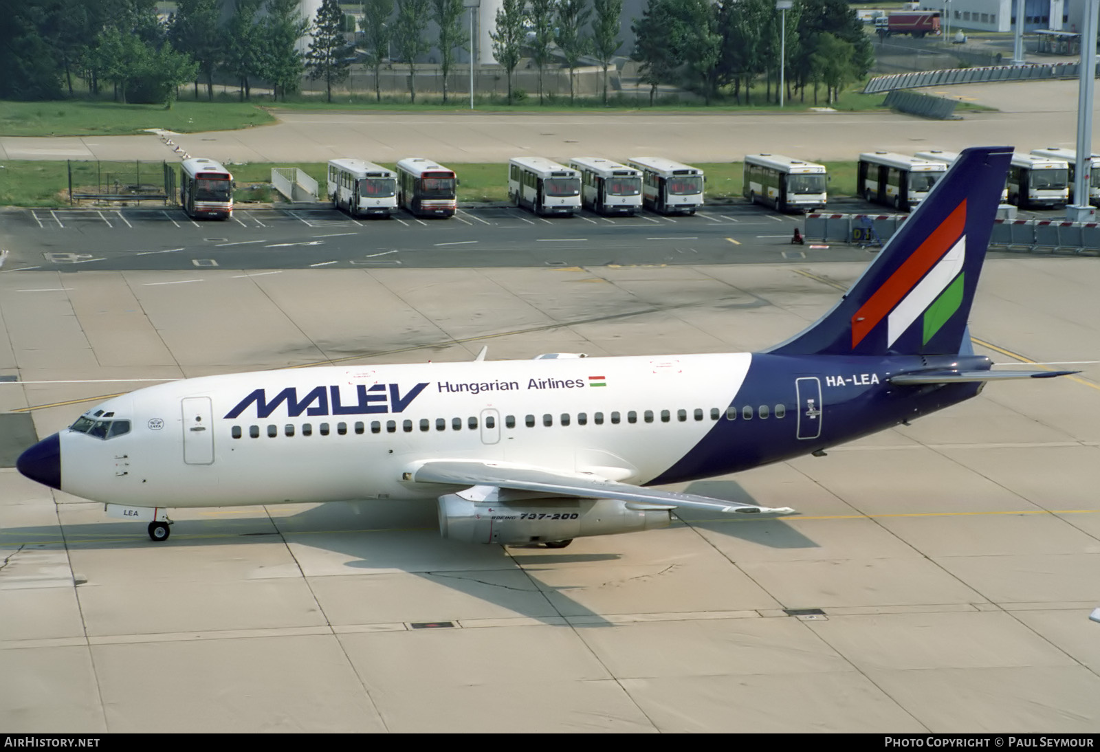 Aircraft Photo of HA-LEA | Boeing 737-2Q8/Adv | Malév - Hungarian Airlines | AirHistory.net #854752