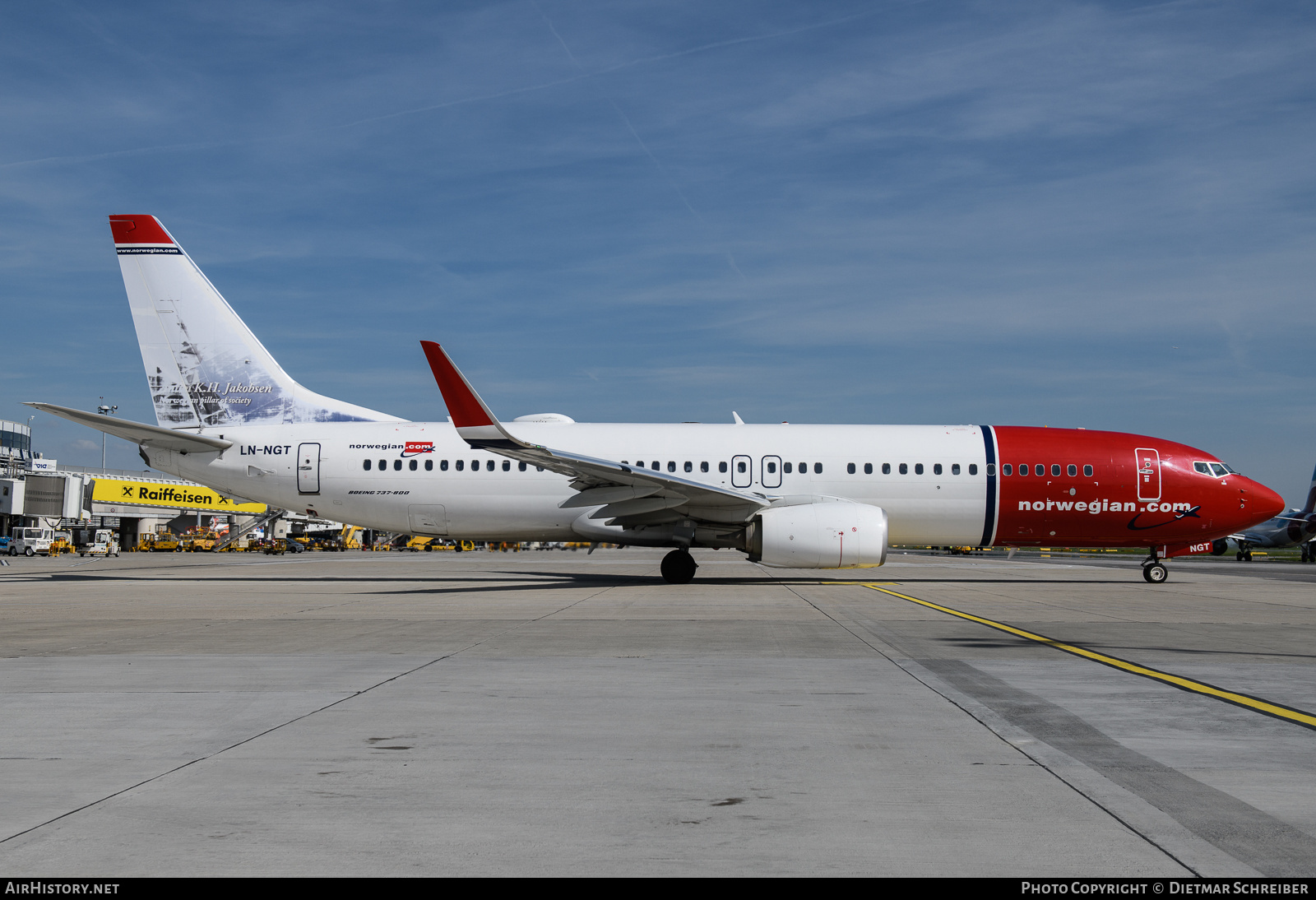 Aircraft Photo of LN-NGT | Boeing 737-8JP | Norwegian | AirHistory.net #854760