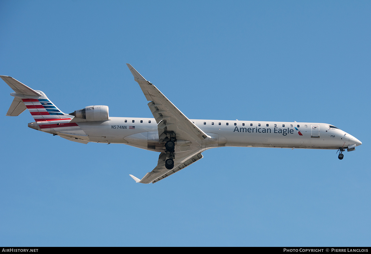 Aircraft Photo of N574NN | Bombardier CRJ-900LR (CL-600-2D24) | American Eagle | AirHistory.net #854814