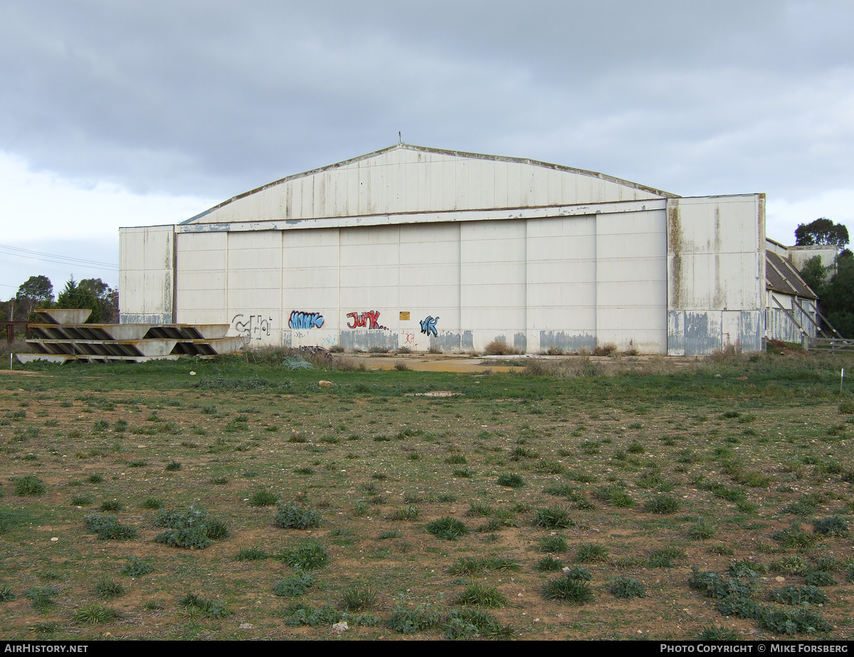 Airport photo of Werribee (closed) in Victoria, Australia | AirHistory.net #854829