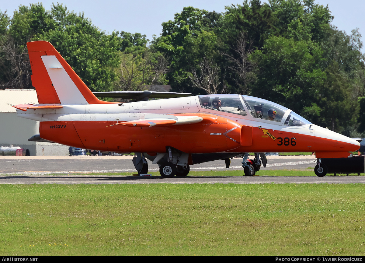 Aircraft Photo of N123VV | SIAI-Marchetti S-211 | AirHistory.net #854858