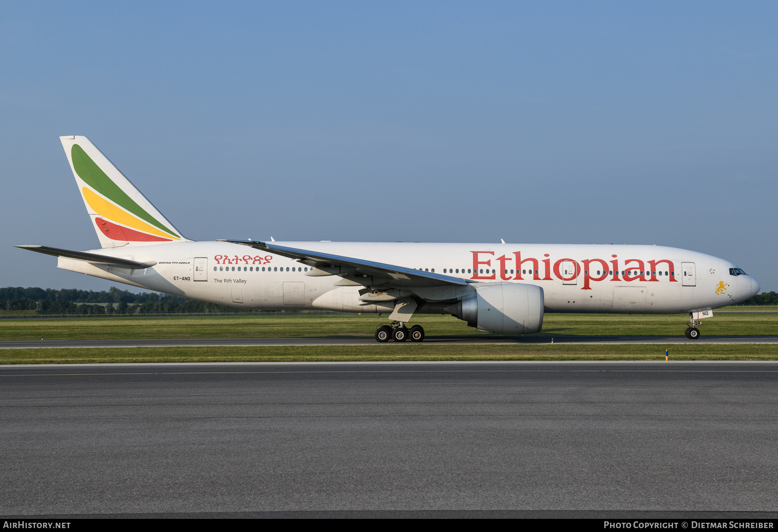 Aircraft Photo of ET-ANO | Boeing 777-260/LR | Ethiopian Airlines | AirHistory.net #854943