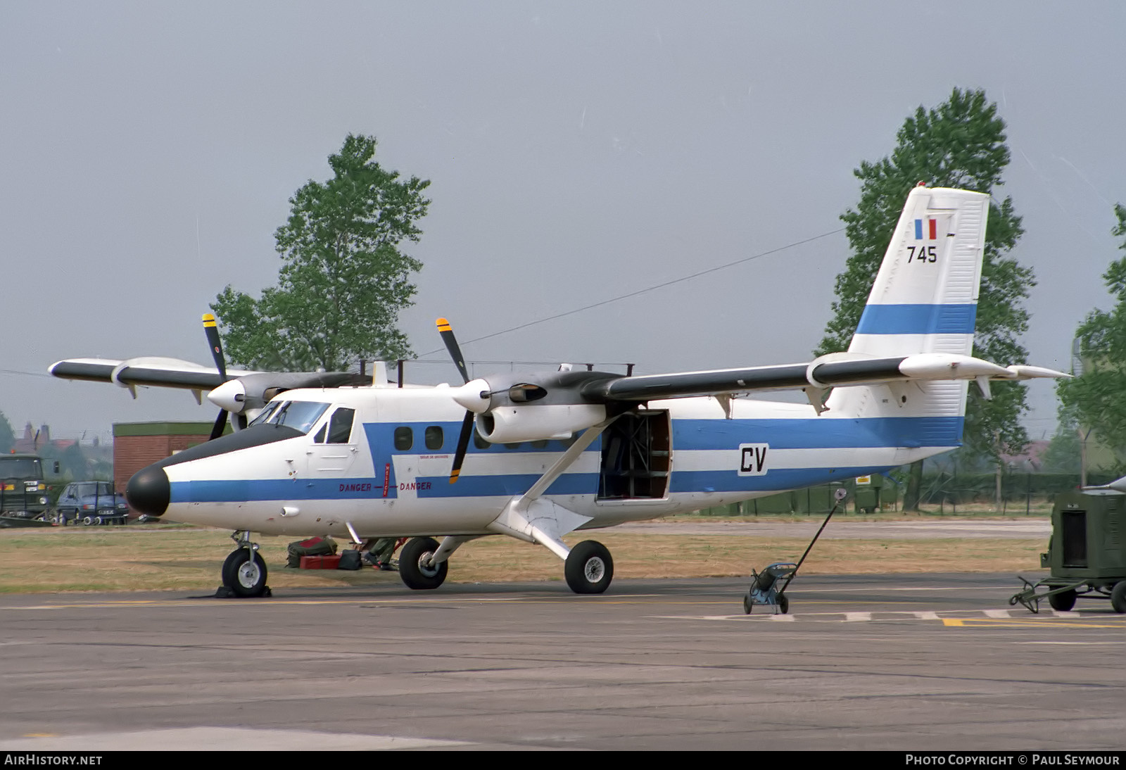 Aircraft Photo of 745 | De Havilland Canada DHC-6-300 Twin Otter | France - Air Force | AirHistory.net #854978