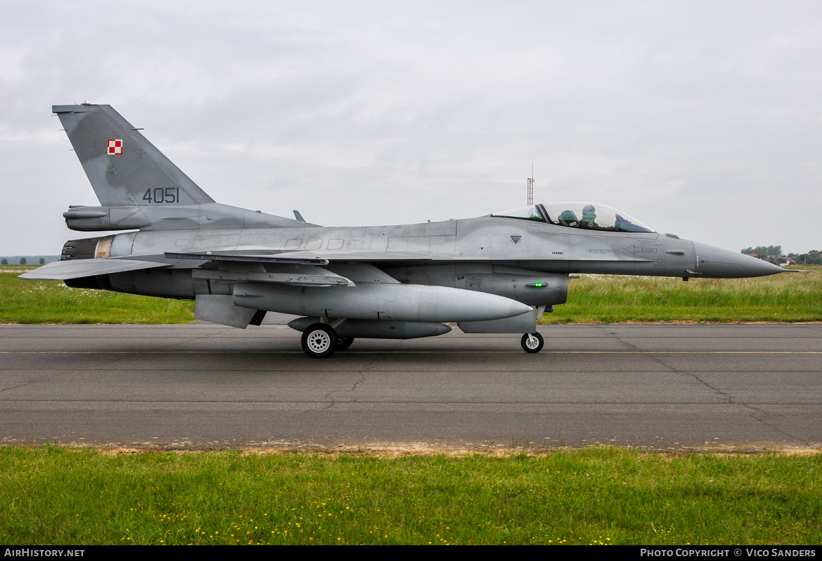 Aircraft Photo of 4051 | Lockheed Martin F-16C Fighting Falcon | Poland - Air Force | AirHistory.net #854979