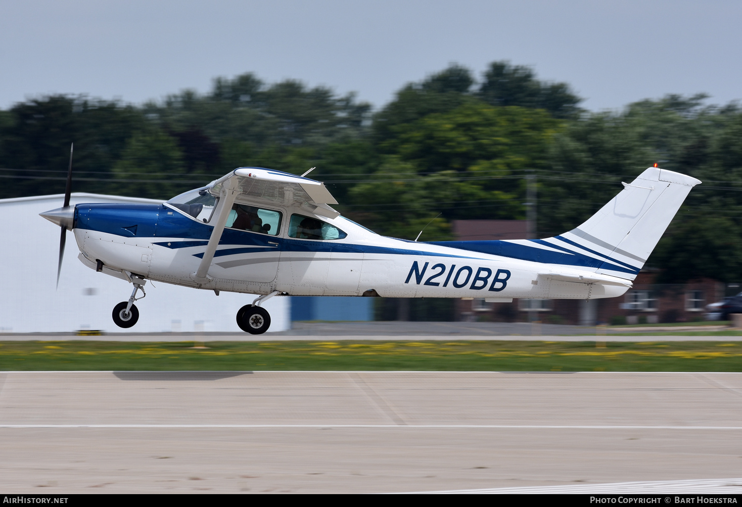 Aircraft Photo of N210BB | Cessna TR182 Turbo Skylane RG | AirHistory.net #855257
