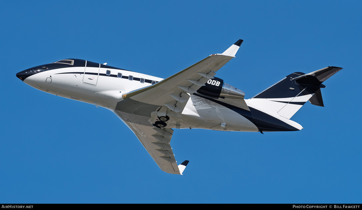 Aircraft Photo of C-GODB | Bombardier Challenger 605 (CL-600-2B16) | AirHistory.net #855585