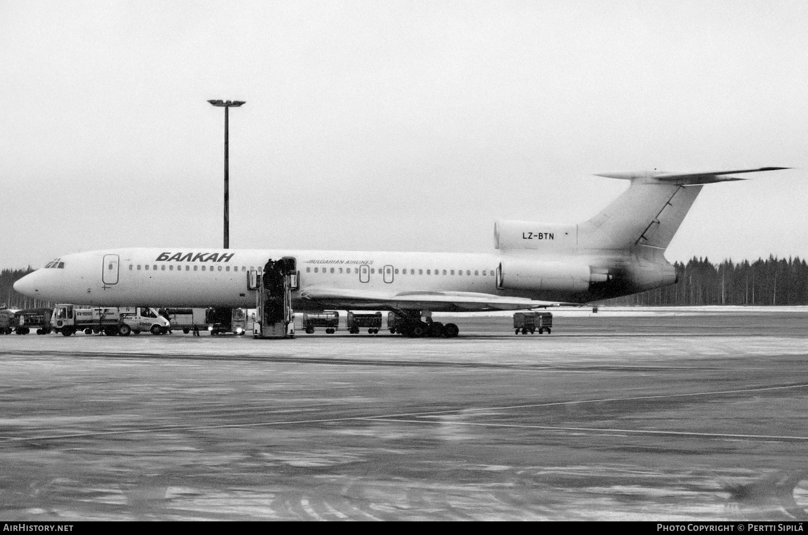 Aircraft Photo of LZ-BTN | Tupolev Tu-154M | Balkan - Bulgarian Airlines | AirHistory.net #855650
