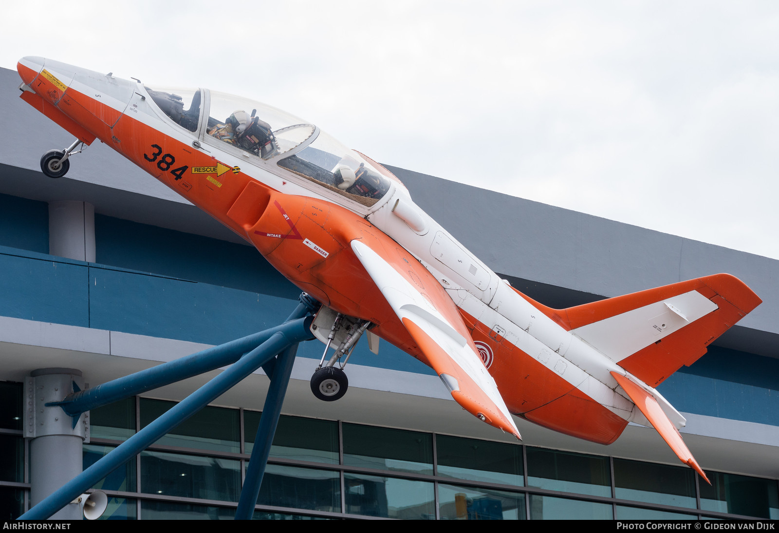 Aircraft Photo of 384 | SIAI-Marchetti S-211 | Singapore - Air Force | AirHistory.net #856191
