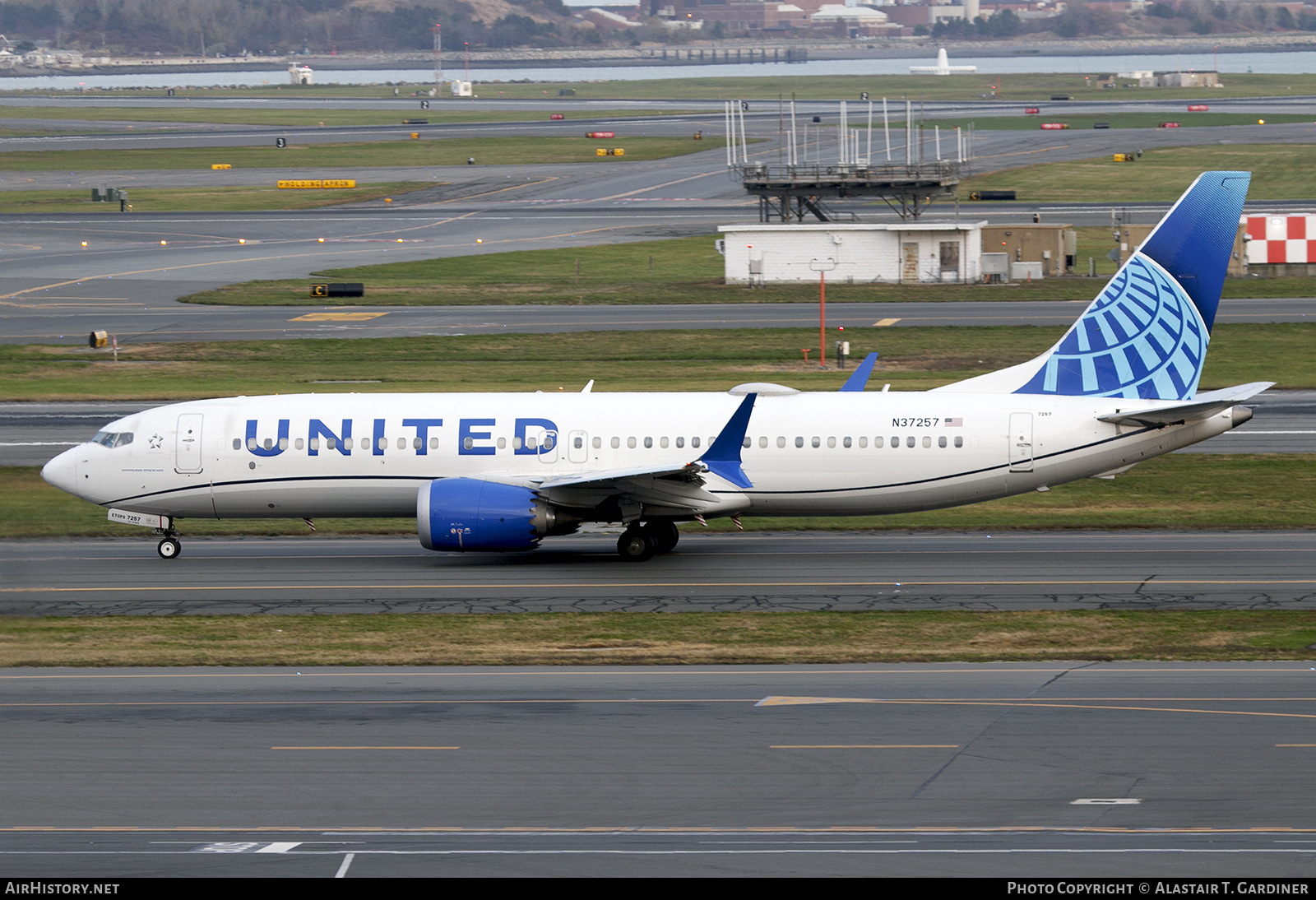 Aircraft Photo of N37257 | Boeing 737-8 Max 8 | United Airlines | AirHistory.net #856311