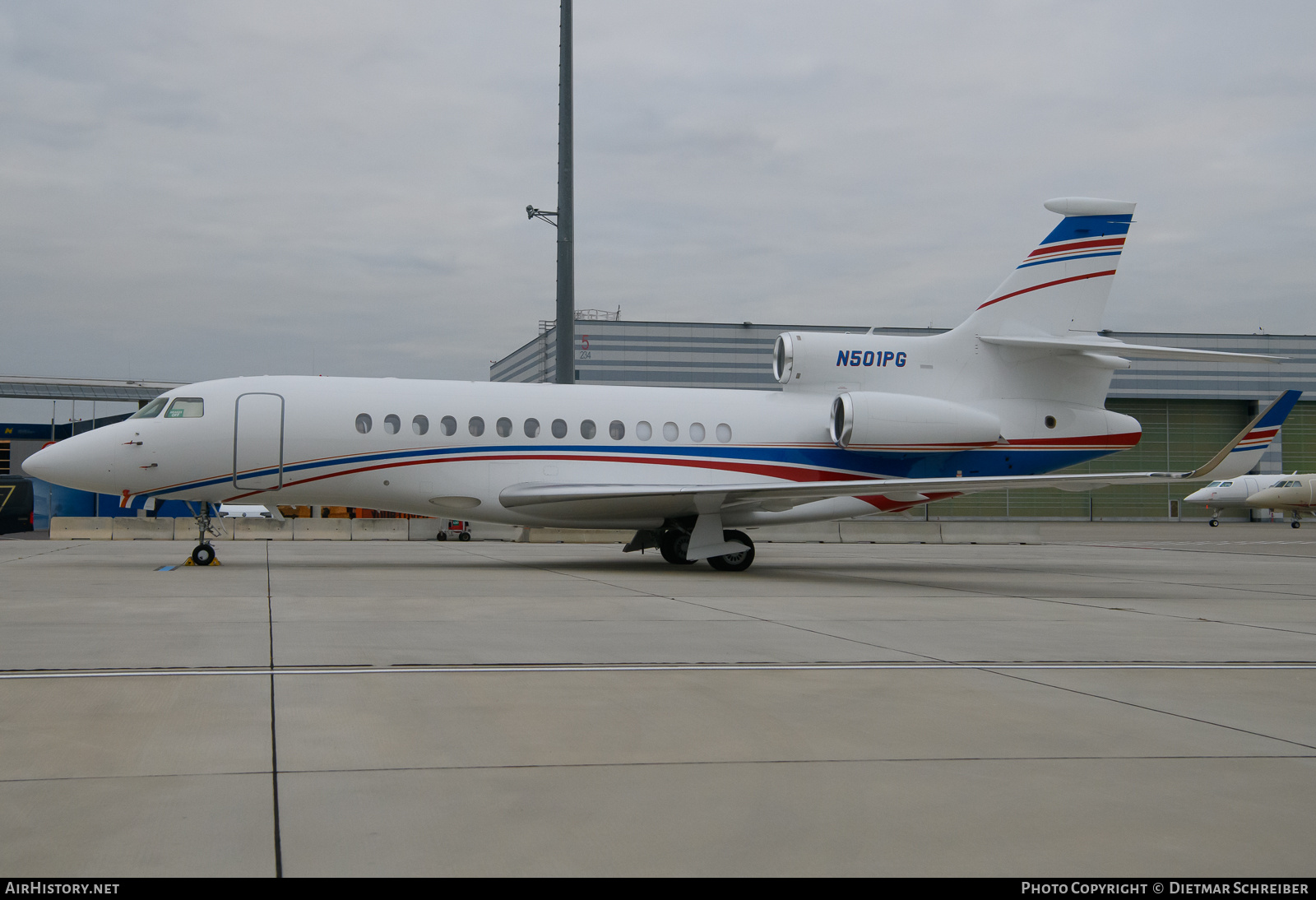Aircraft Photo of N501PG | Dassault Falcon 7X | AirHistory.net #857040