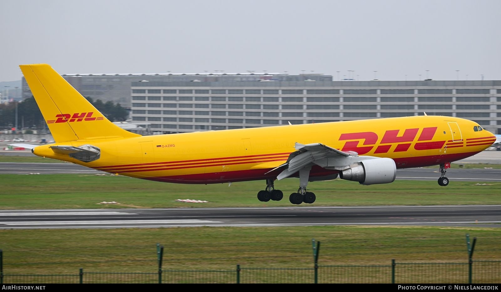 Aircraft Photo of D-AZMQ | Airbus A300B4-622R(F) | DHL International | AirHistory.net #857299