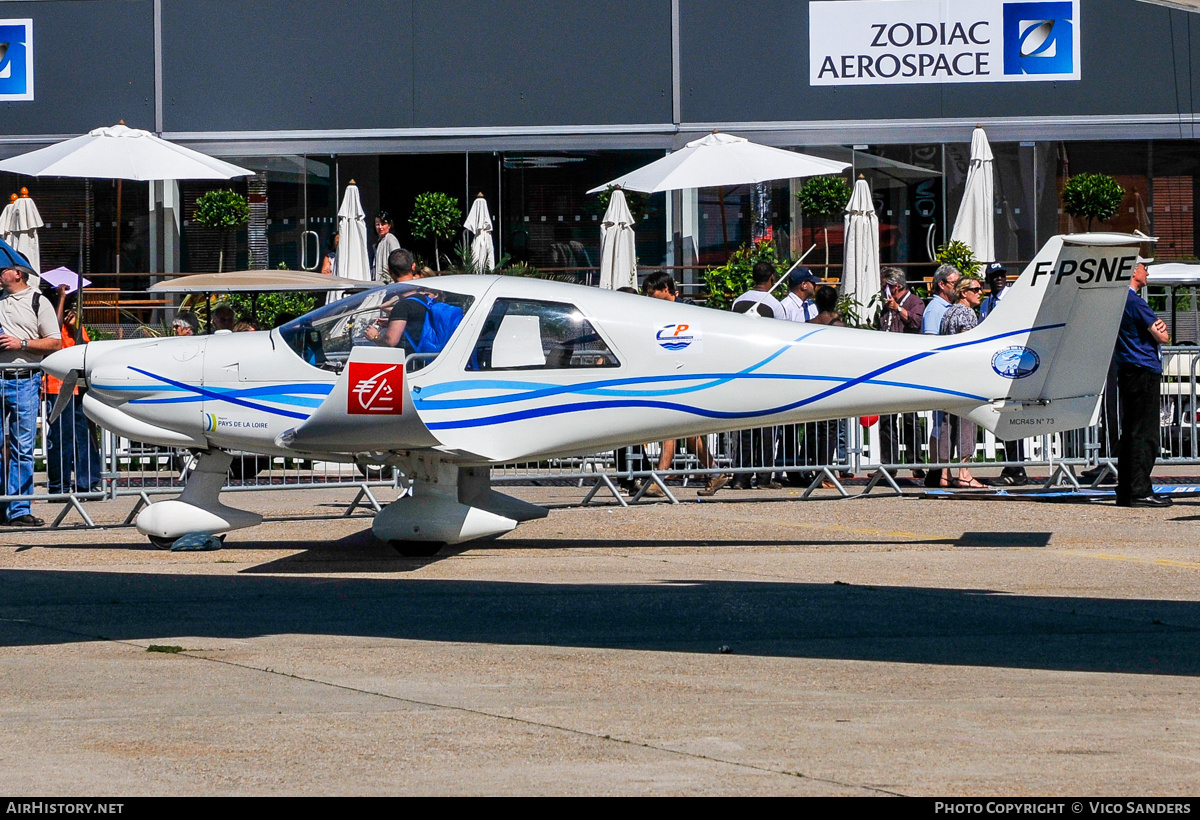 Aircraft Photo of F-PSNE | DynAero MCR-4S 2002 | AirHistory.net #857479