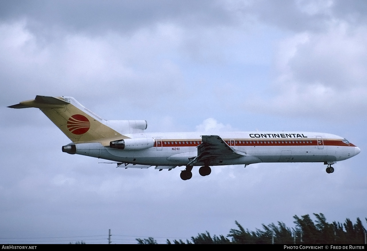 Aircraft Photo of N12411 | Boeing 727-243/Adv | Continental Airlines | AirHistory.net #857563