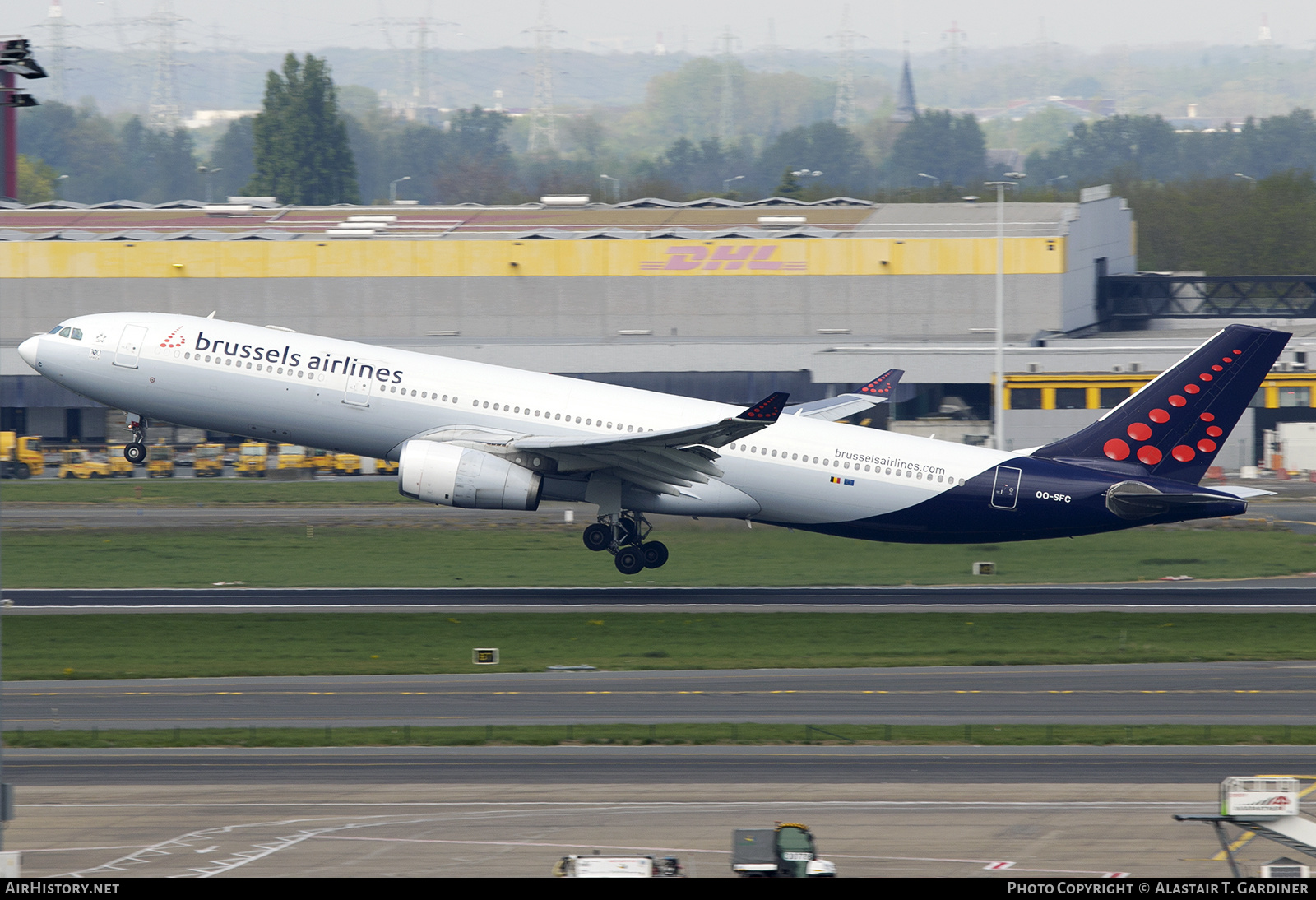 Aircraft Photo of OO-SFC | Airbus A330-342 | Brussels Airlines | AirHistory.net #857766