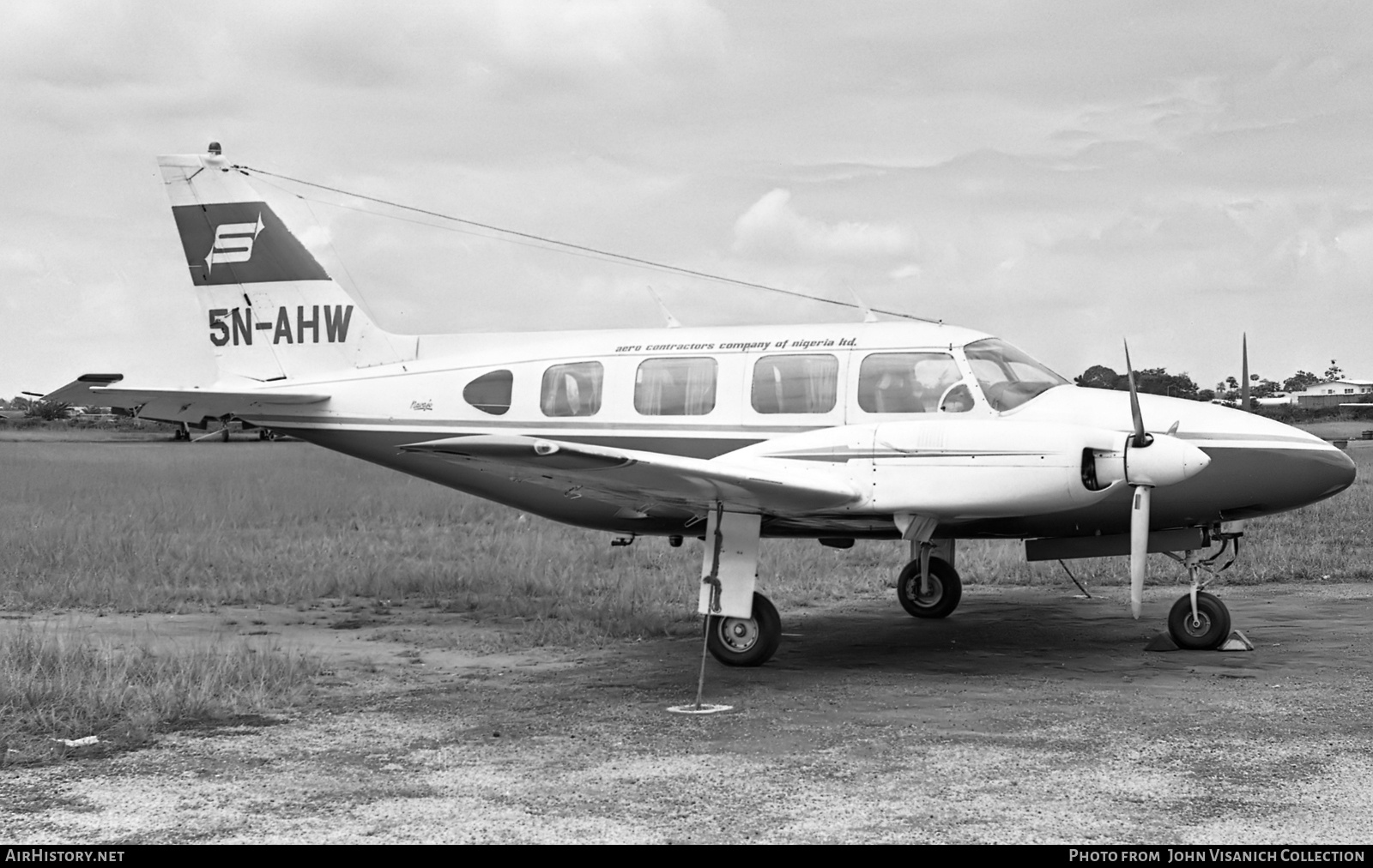 Aircraft Photo of 5N-AHW | Piper PA-31-310 Navajo | Aero Contractors Company of Nigeria | AirHistory.net #857813