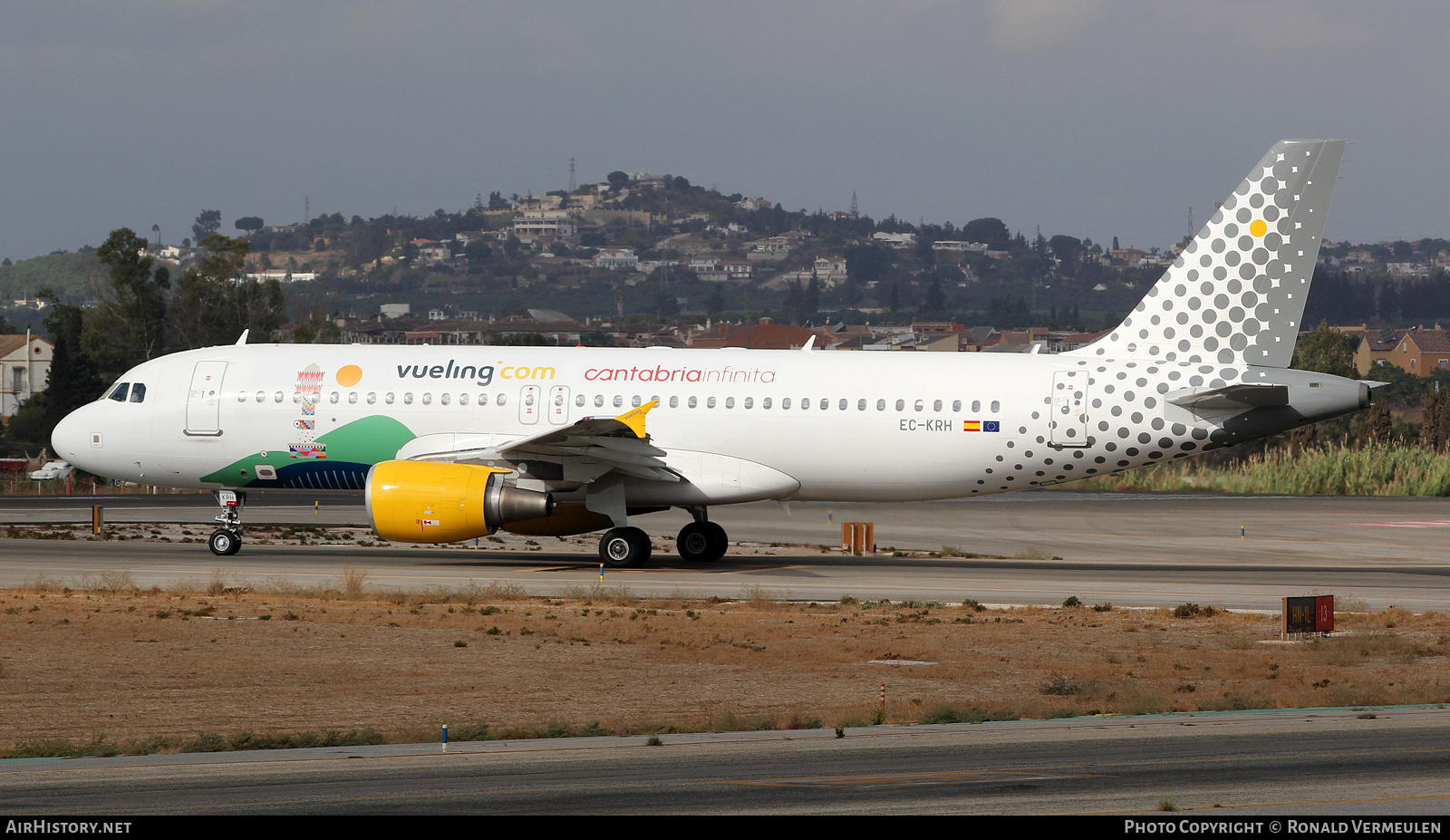 Aircraft Photo of EC-KRH | Airbus A320-214 | Vueling Airlines | AirHistory.net #857865