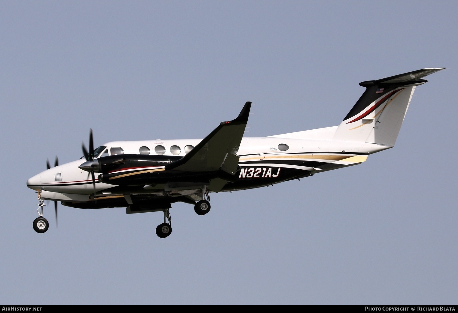 Aircraft Photo of N321AJ | Beech Super King Air 300 | AirHistory.net #858069