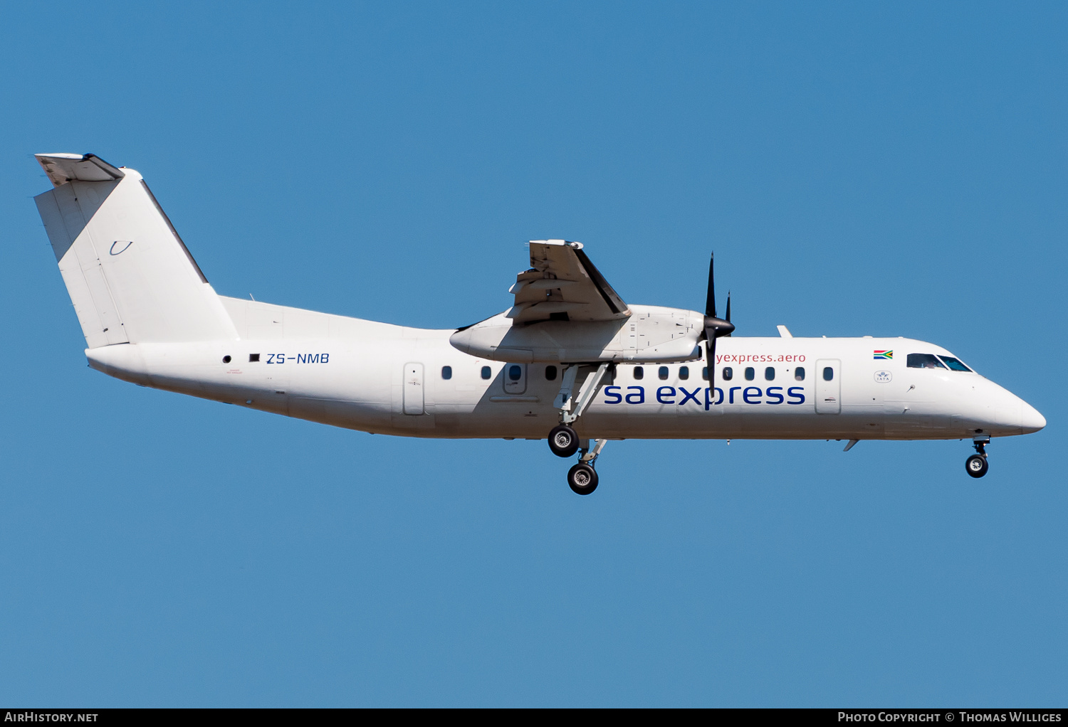 Aircraft Photo of ZS-NMB | De Havilland Canada DHC-8-311 Dash 8 | South African Express Airways - SA Express | AirHistory.net #858712