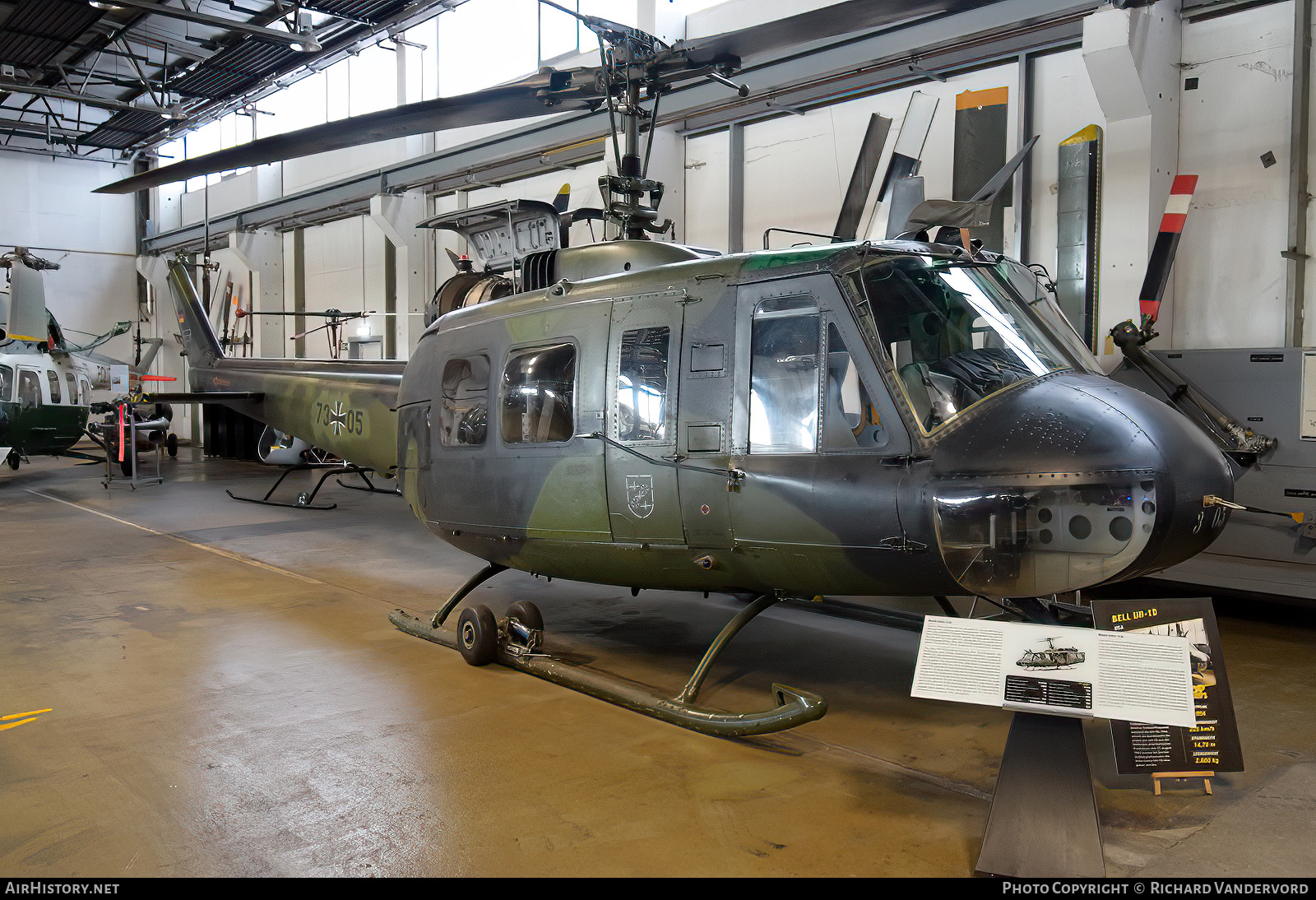 Aircraft Photo of 7305 | Bell UH-1D Iroquois | Germany - Army | AirHistory.net #858984