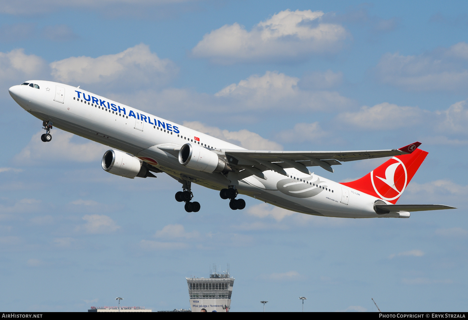 Aircraft Photo of TC-LON | Airbus A330-302 | Turkish Airlines | AirHistory.net #859007
