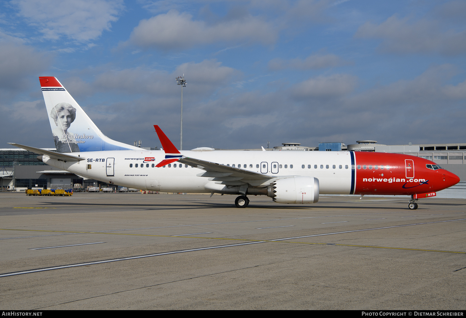 Aircraft Photo of SE-RTB | Boeing 737-8 Max 8 | Norwegian | AirHistory.net #859018