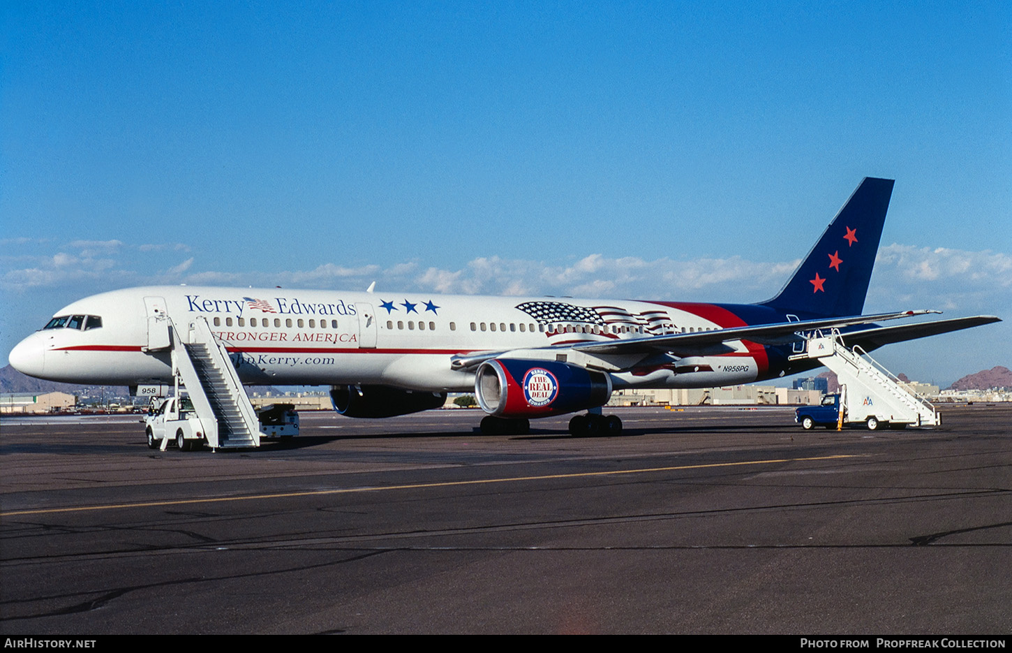 Aircraft Photo of N958PG | Boeing 757-236 | AirHistory.net #859263