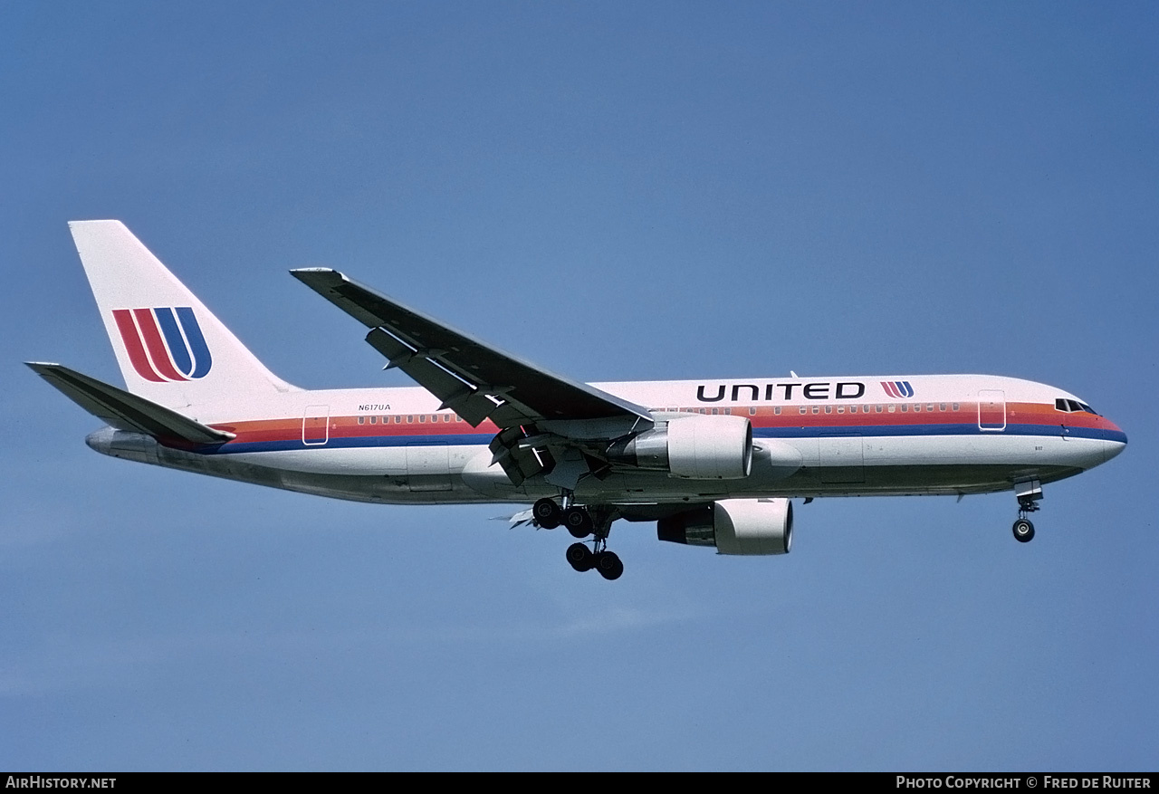 Aircraft Photo of N617UA | Boeing 767-222 | United Airlines | AirHistory.net #859266