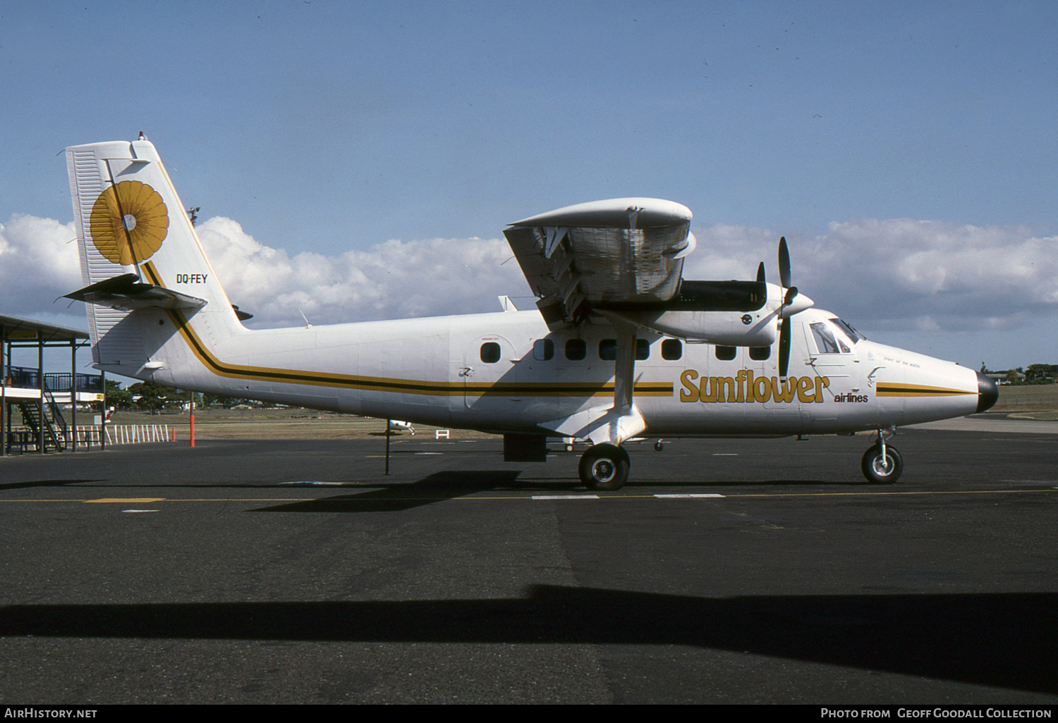 Aircraft Photo of DQ-FEY | De Havilland Canada DHC-6-200 Twin Otter | Sunflower Airlines | AirHistory.net #859569