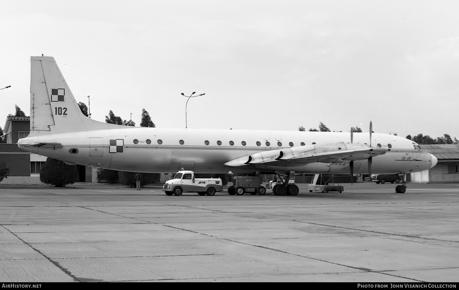 Aircraft Photo of 102 | Ilyushin Il-18 | Poland - Air Force | AirHistory.net #859574