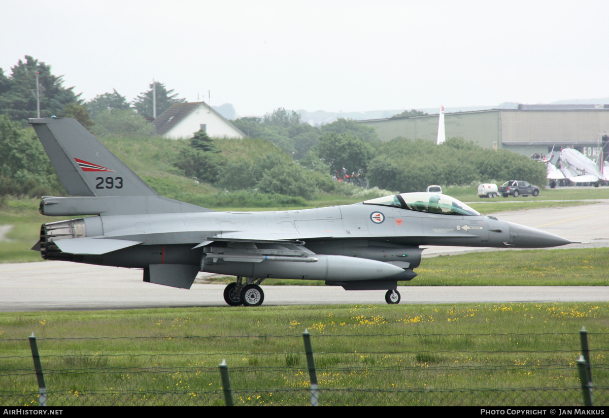 Aircraft Photo of 293 | General Dynamics F-16AM Fighting Falcon | Norway - Air Force | AirHistory.net #859685