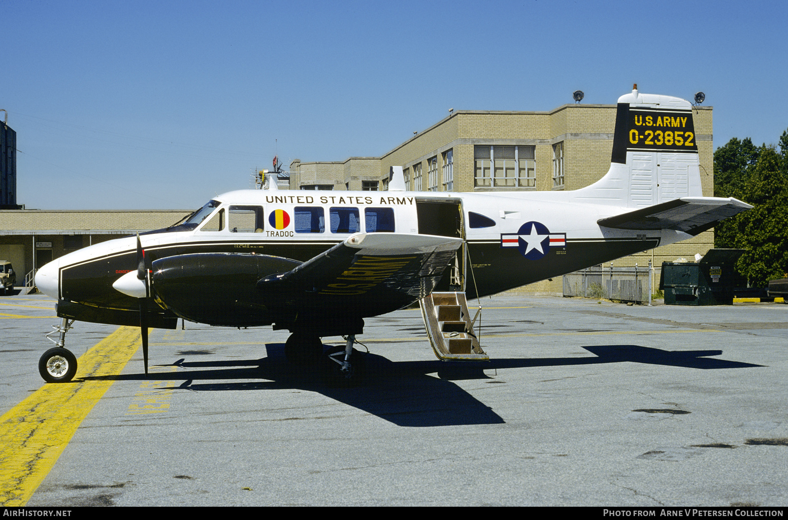 Aircraft Photo of 62-3852 / 0-23852 | Beech U-8F Seminole (65) | USA - Army | AirHistory.net #859838