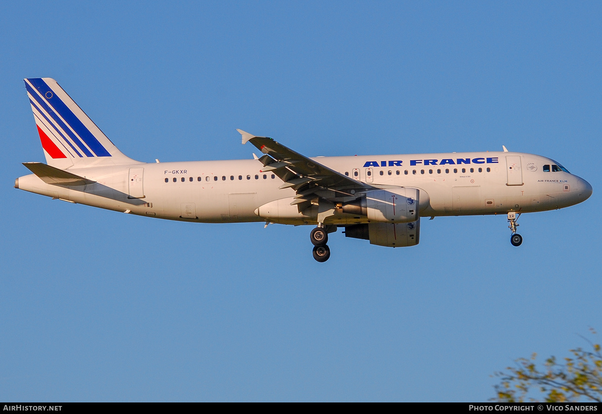 Aircraft Photo of F-GKXR | Airbus A320-214 | Air France | AirHistory.net #859886