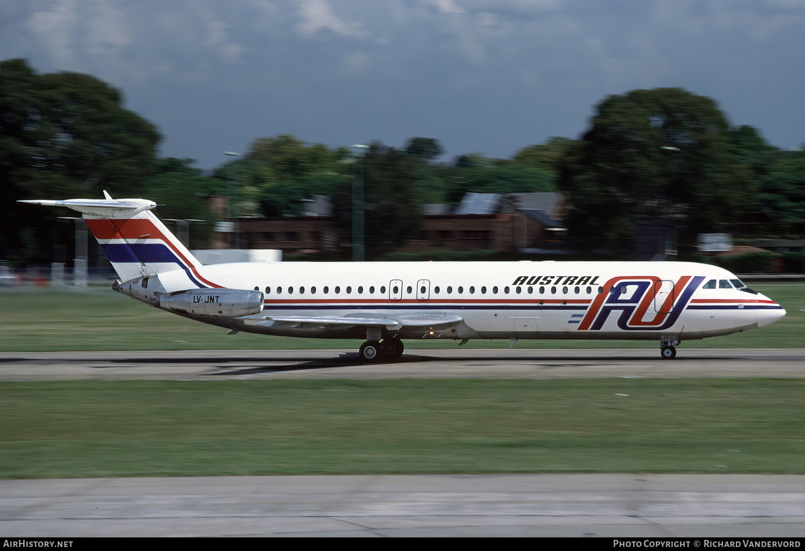 Aircraft Photo of LV-JNT | BAC 111-521FH One-Eleven | Austral Líneas Aéreas | AirHistory.net #859971