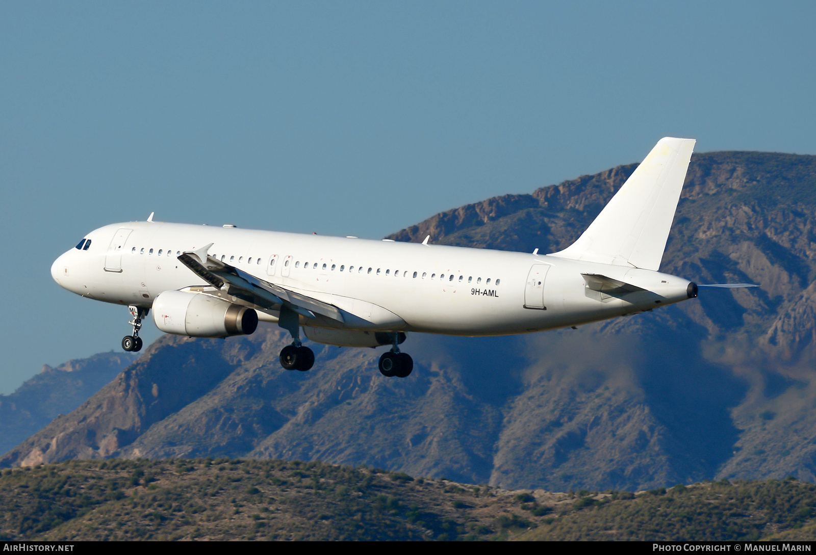 Aircraft Photo of 9H-AML | Airbus A320-232 | AirHistory.net #860310