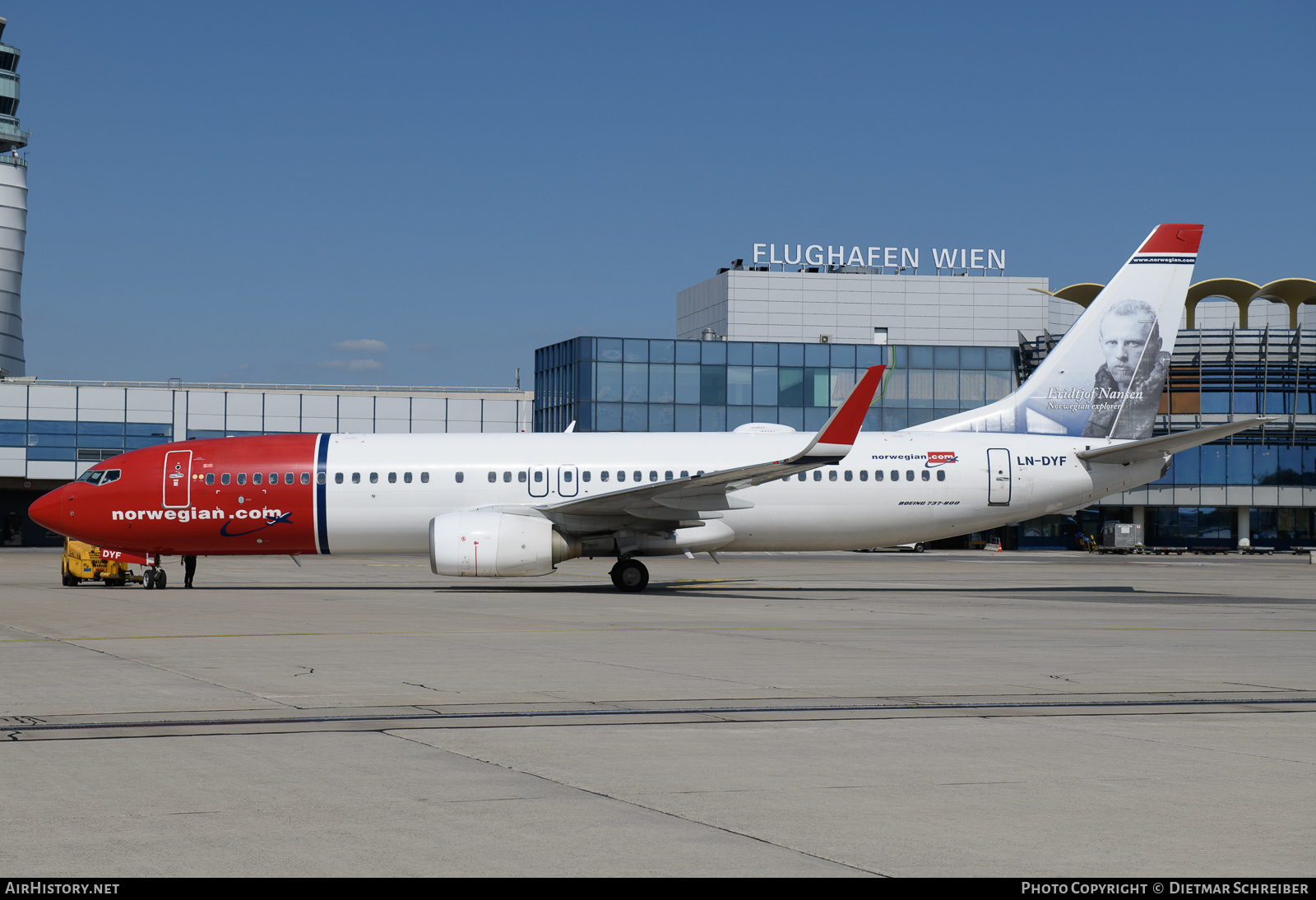 Aircraft Photo of LN-DYF | Boeing 737-8JP | Norwegian | AirHistory.net #860833