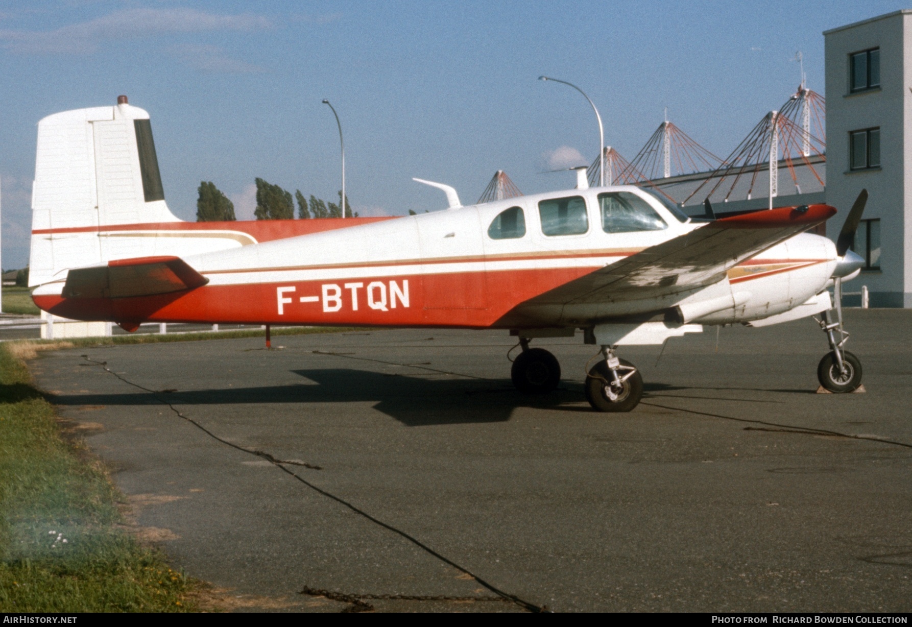 Aircraft Photo of F-BTQN | Beech H50 Twin Bonanza | AirHistory.net #860923
