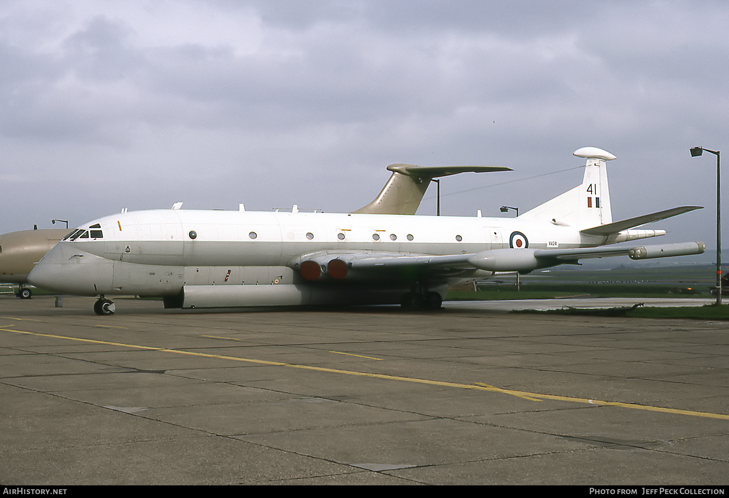 Aircraft Photo of XV241 | Hawker Siddeley HS-801 Nimrod MR.2 | UK - Air Force | AirHistory.net #860950