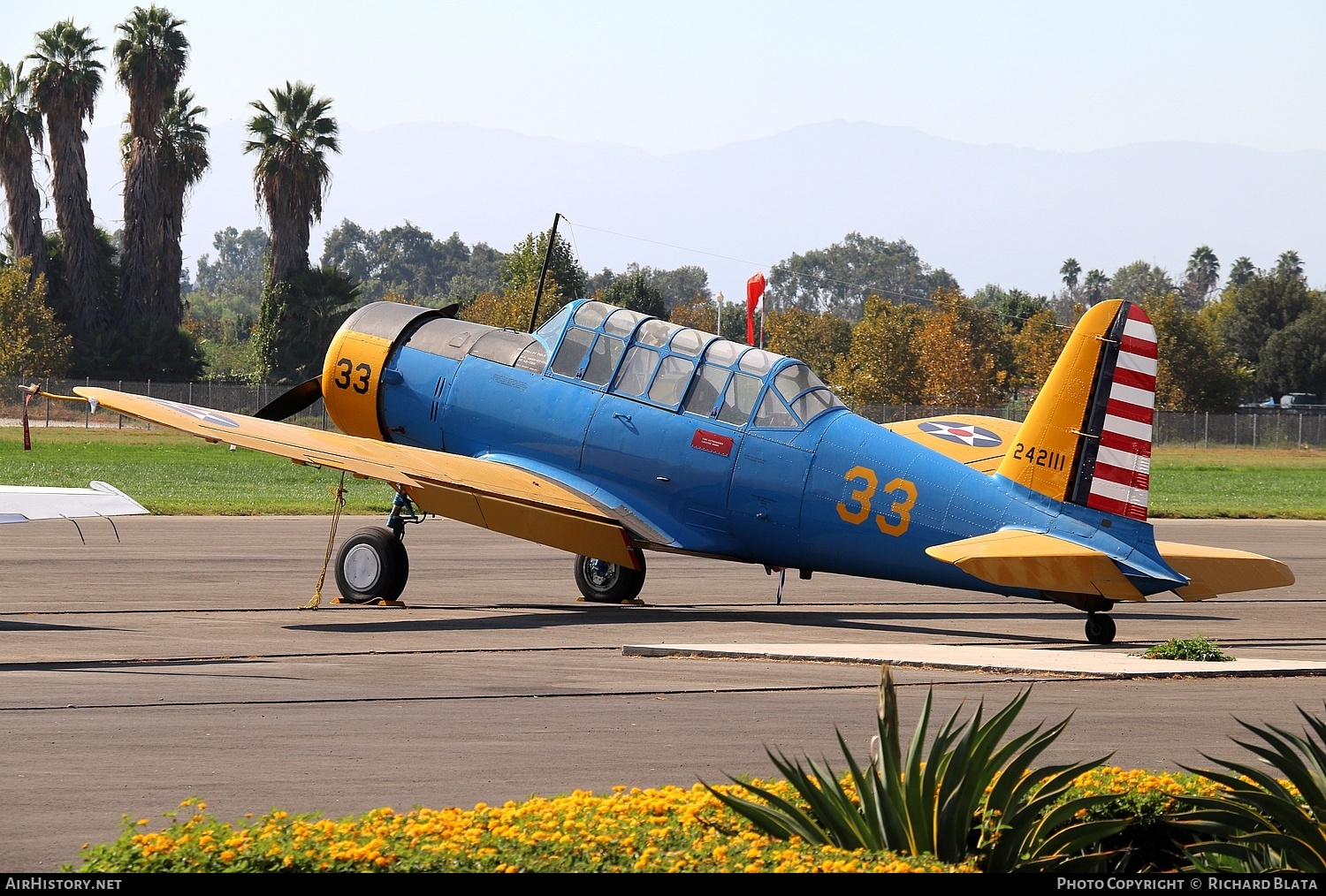 Aircraft Photo of N13BT / 42-42111 | Vultee BT-15 Valiant | USA - Air Force | AirHistory.net #861063