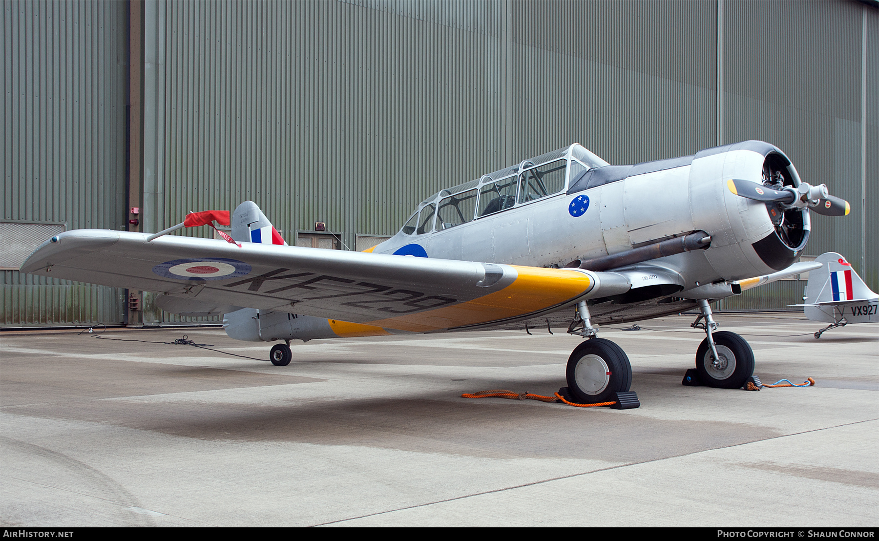 Aircraft Photo of G-BJST / KF729 | North American T-6H Harvard Mk IV | UK - Air Force | AirHistory.net #861101