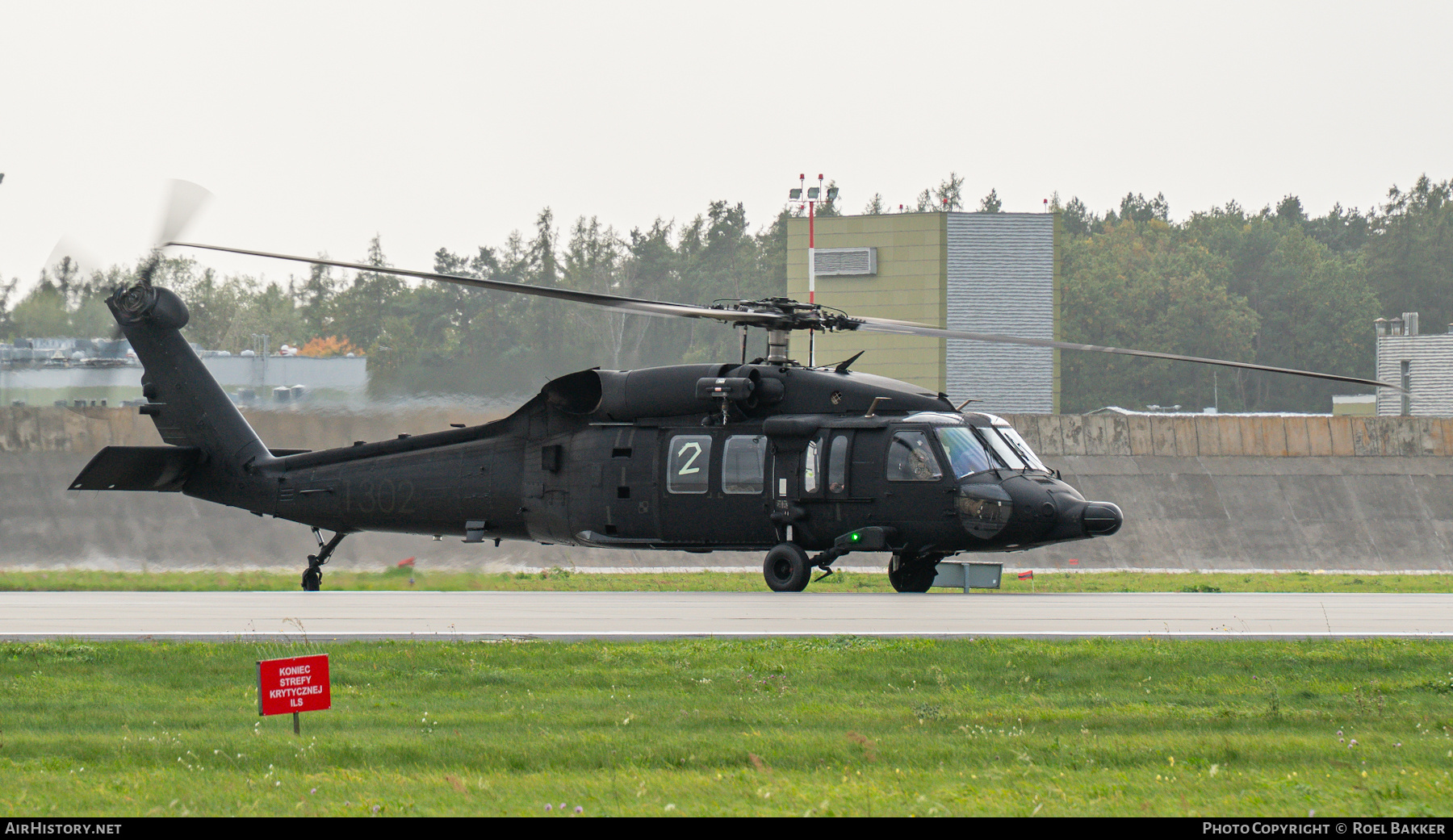 Aircraft Photo of 1302 | Sikorsky S-70i International Black Hawk | Poland - Army | AirHistory.net #861351