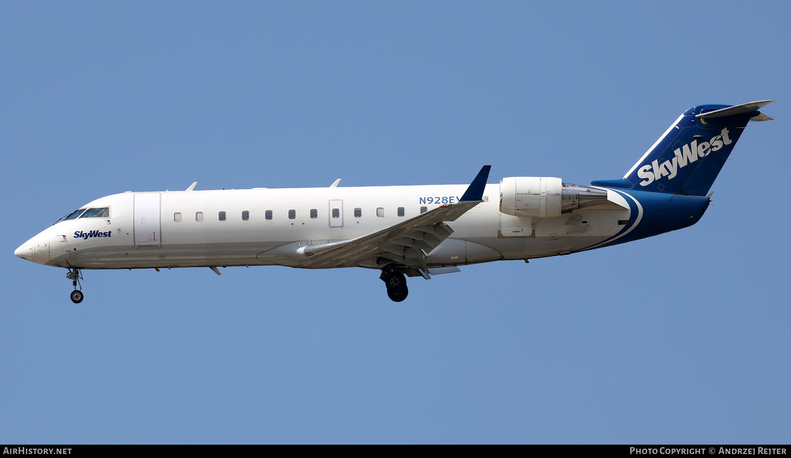 Aircraft Photo of N928EV | Bombardier CRJ-200LR (CL-600-2B19) | SkyWest Airlines | AirHistory.net #861354