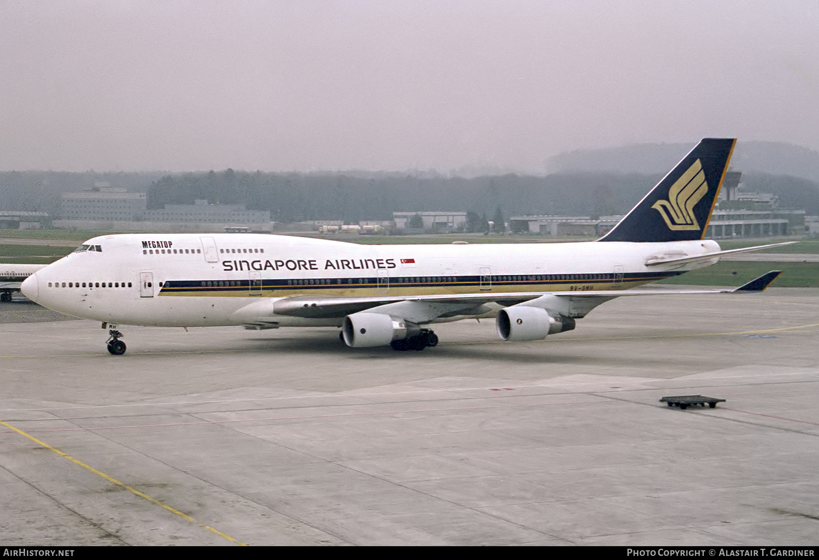 Aircraft Photo of 9V-SMH | Boeing 747-412 | Singapore Airlines | AirHistory.net #861853